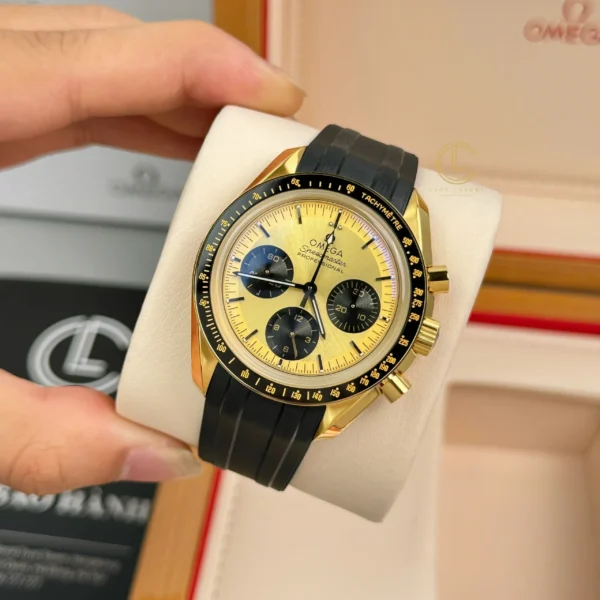 下载 - 2026-09-13T162421.162 Omega Speedmaster Moonwatch Professional 310.63.42.50.01.001 42mm Yellow Gold – VIP Version