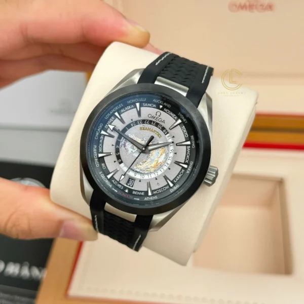下载 - 2026-09-13T162613.512 Omega Seamaster Aqua Terra Co-Axial Master Chronometer GMT Worldtimer 220.92.43.22.99.001 43mm – VIP Version