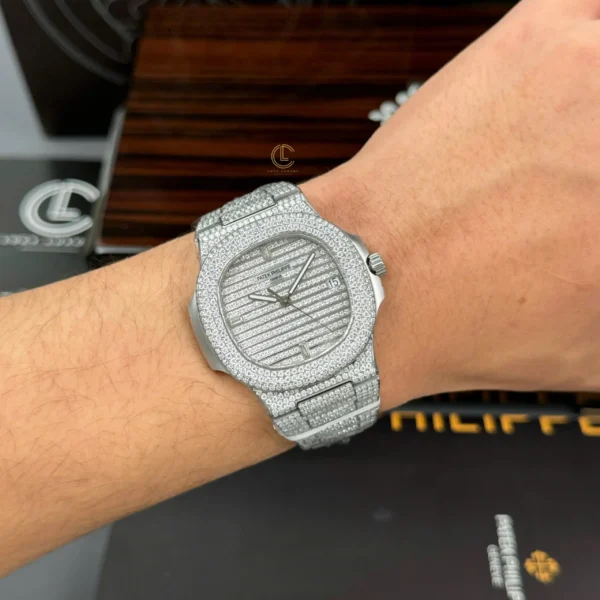 Patek Philippe Nautilus 5711/1A 40mm Full Moissanite – Customize Diamod